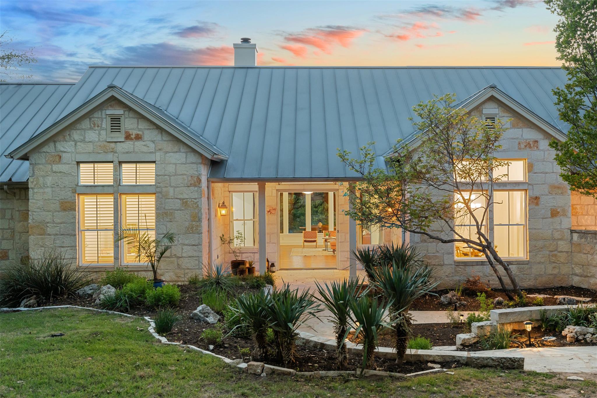 508 Oak Meadow CV
