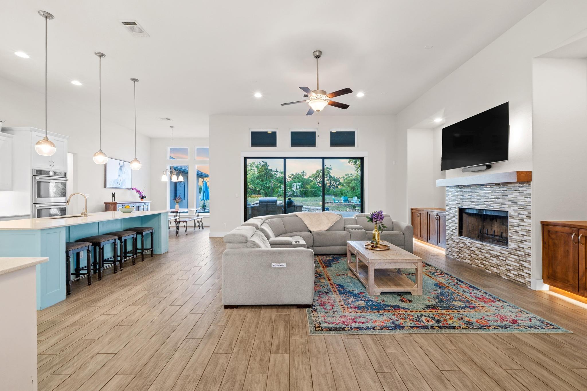 224 Highland Oaks