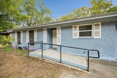 Tiny photo for 6009 LEISURE RUN RD, Austin, TX 78745 (MLS # 1485433)