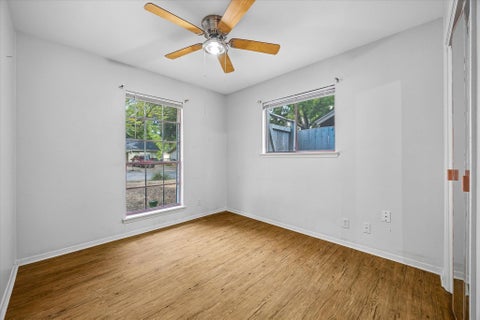 Tiny photo for 6009 LEISURE RUN RD, Austin, TX 78745 (MLS # 1485433)