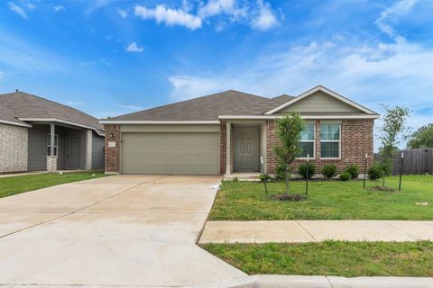Photo of 10721 Steinbeck DR, Austin, TX 78747 (MLS # 1341109)