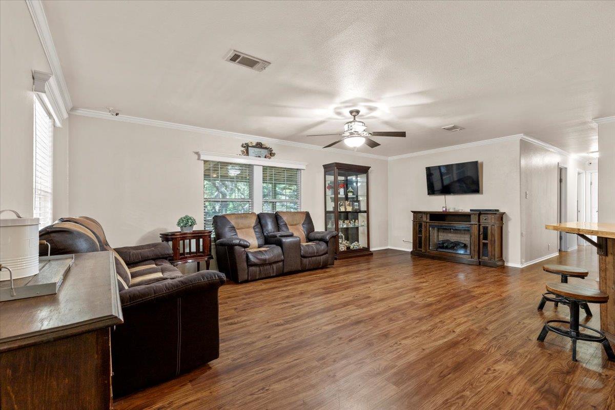 111 Lazy Trail CT