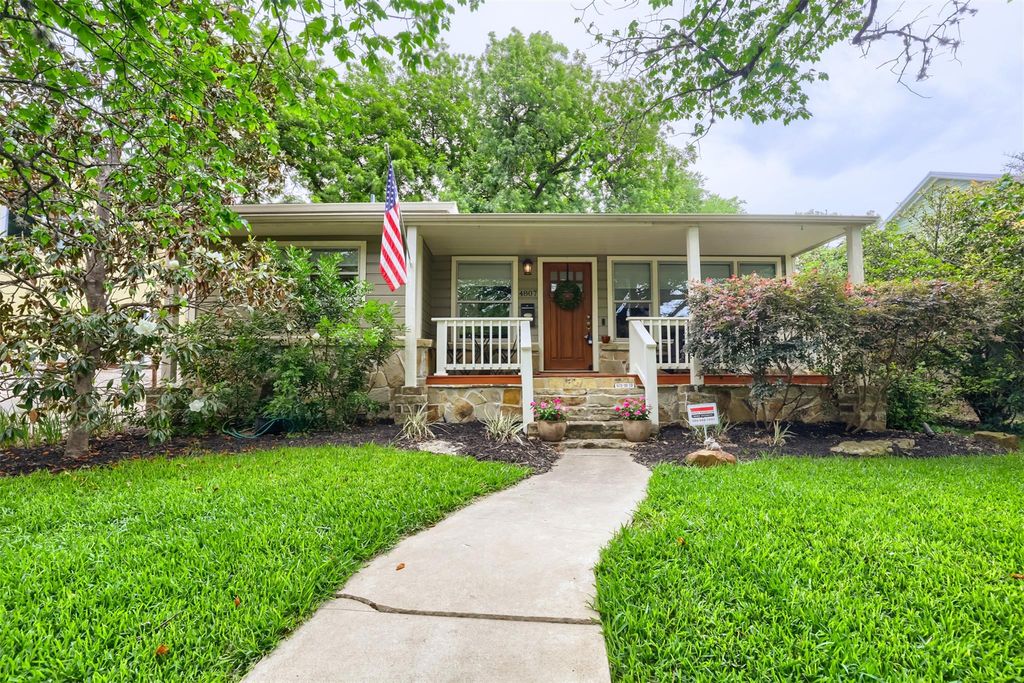 Photo of 4807 Woodview Ave, Austin, TX 78756 (MLS # 4811619)