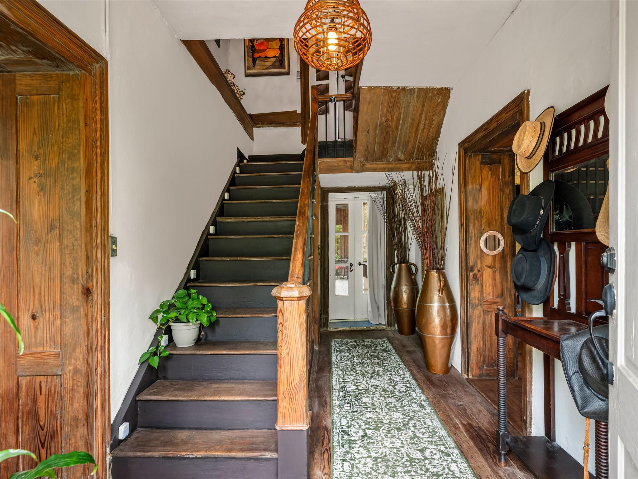 426 E Ranch Road 962 East