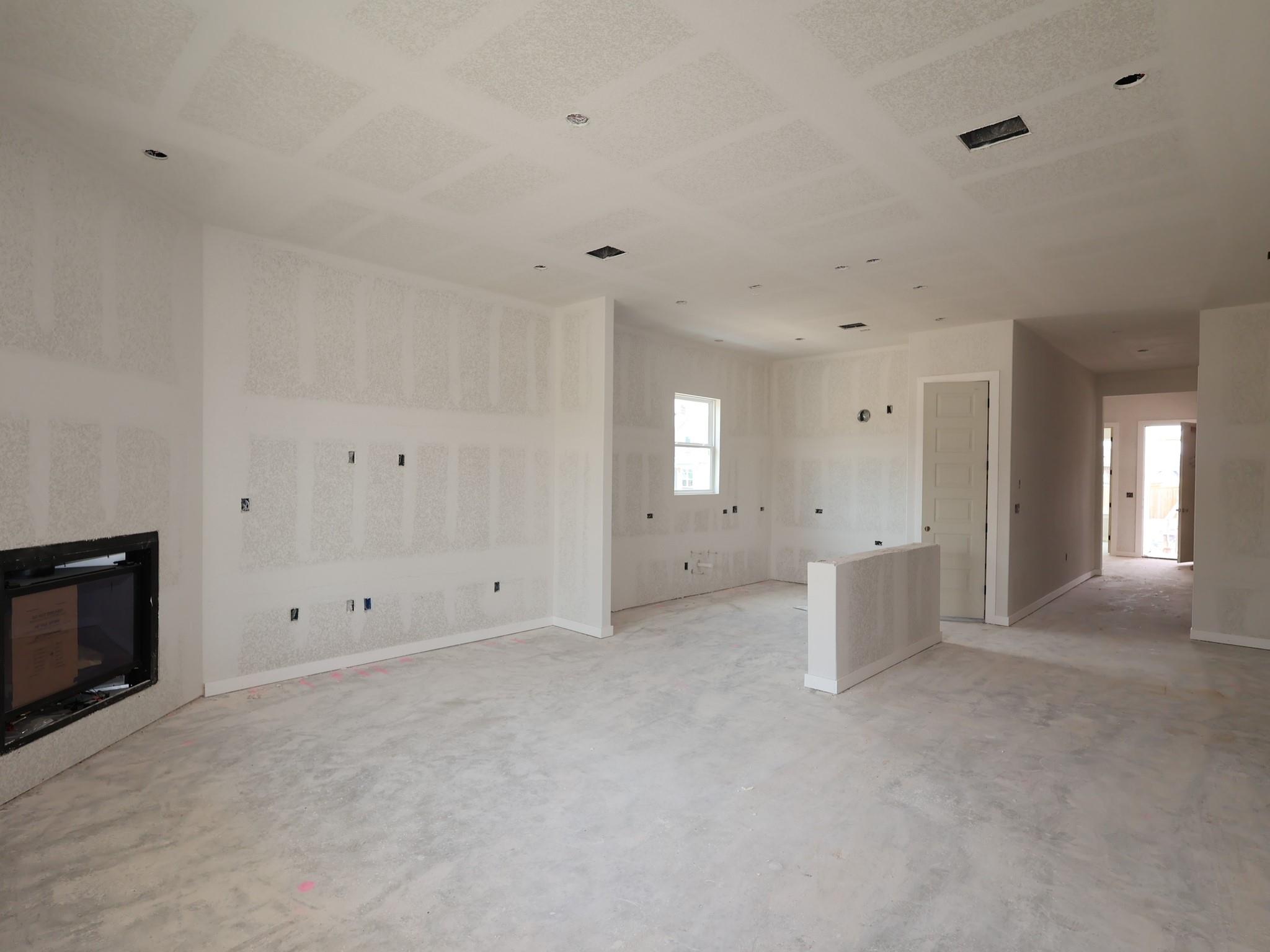 853 Corvallis DR