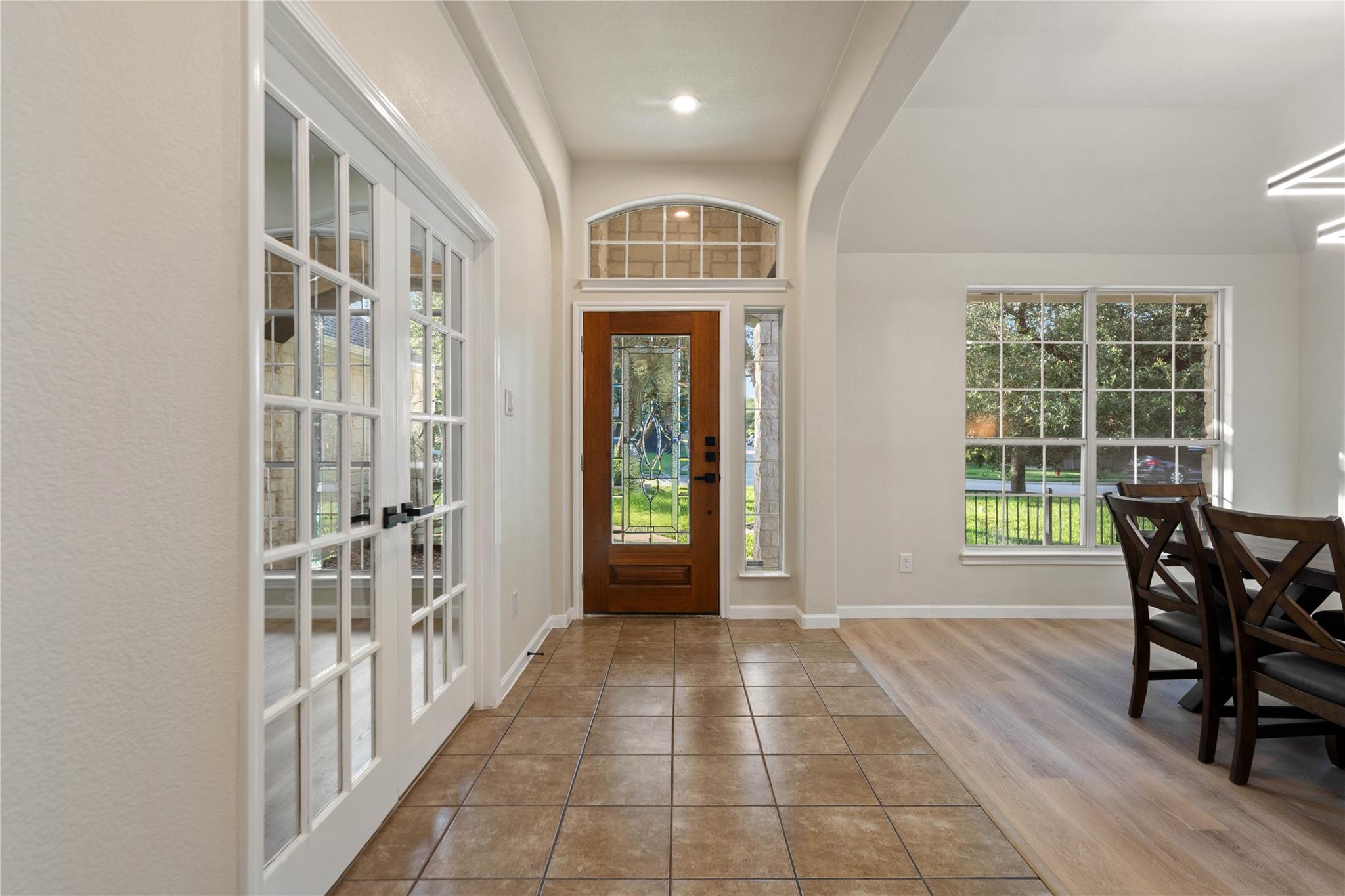 1807 Liberty Oaks BLVD