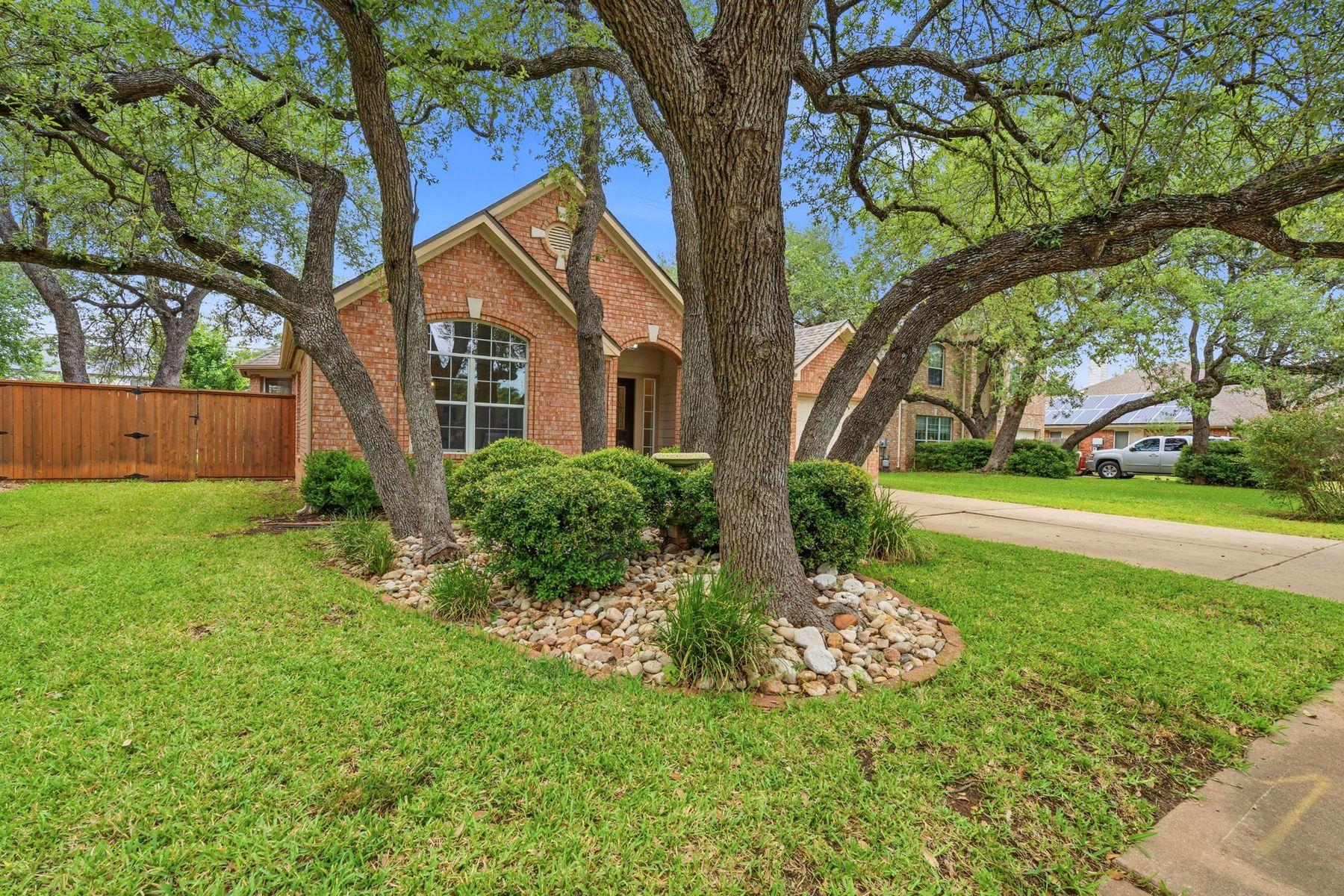 1419 Brian Wood DR