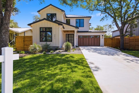 Photo of 4611 Banister LN, Austin, TX 78745 (MLS # 4300125)