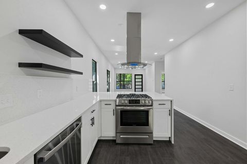 Tiny photo for 914 E 50th ST, Austin, TX 78751 (MLS # 3982717)