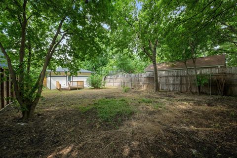 Tiny photo for 914 E 50th ST, Austin, TX 78751 (MLS # 3982717)