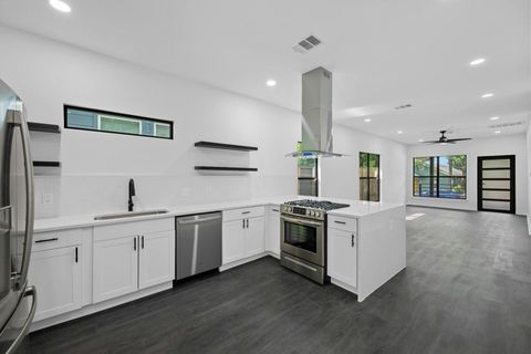 Tiny photo for 914 E 50th ST, Austin, TX 78751 (MLS # 3982717)