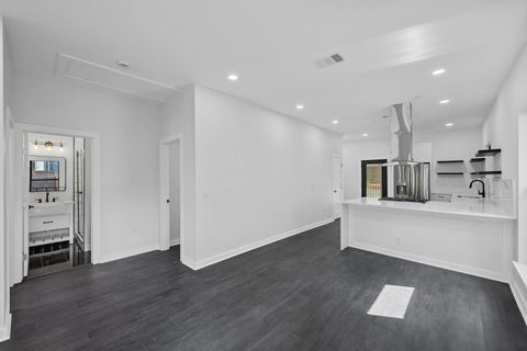 Tiny photo for 914 E 50th ST, Austin, TX 78751 (MLS # 3982717)