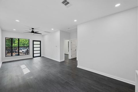 Tiny photo for 914 E 50th ST, Austin, TX 78751 (MLS # 3982717)