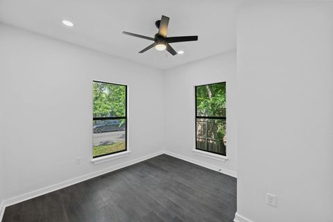 Tiny photo for 914 E 50th ST, Austin, TX 78751 (MLS # 3982717)