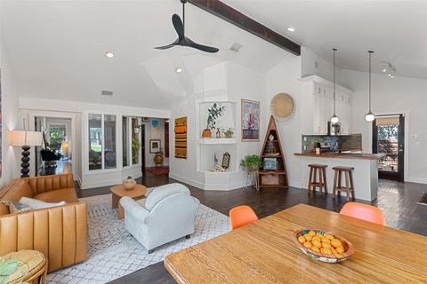 Photo of 1711 Payne Ave, Austin, TX 78757 (MLS # 7408016)