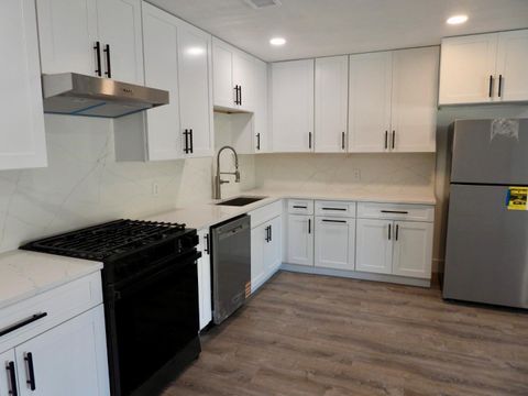 Photo of 1619 Rutland DR #A, Austin, TX 78758 (MLS # 4530204) Photo of 1619 Rutland DR #A, Austin, TX 78758 (MLS # 4530204)