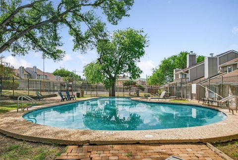 Tiny photo for 1727 Timber Ridge DR, Austin, TX 78741 (MLS # 3149022)
