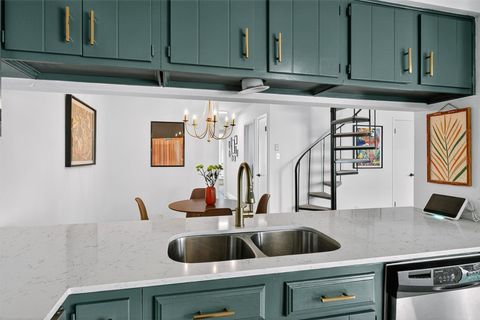 Tiny photo for 1727 Timber Ridge DR, Austin, TX 78741 (MLS # 3149022)