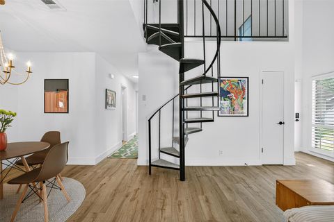 Tiny photo for 1727 Timber Ridge DR, Austin, TX 78741 (MLS # 3149022)