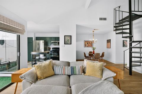 Tiny photo for 1727 Timber Ridge DR, Austin, TX 78741 (MLS # 3149022)