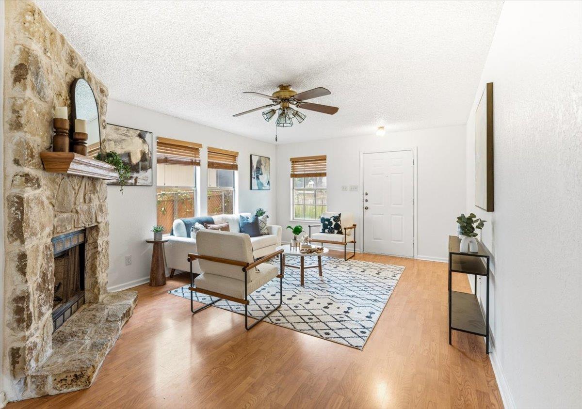 1421 Garden Path DR