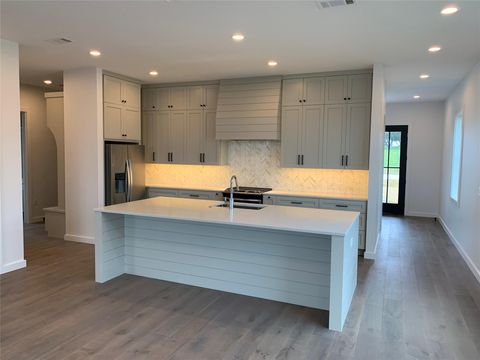 Tiny photo for 2909 Lawrence DR, Austin, TX 78734 (MLS # 4117204)