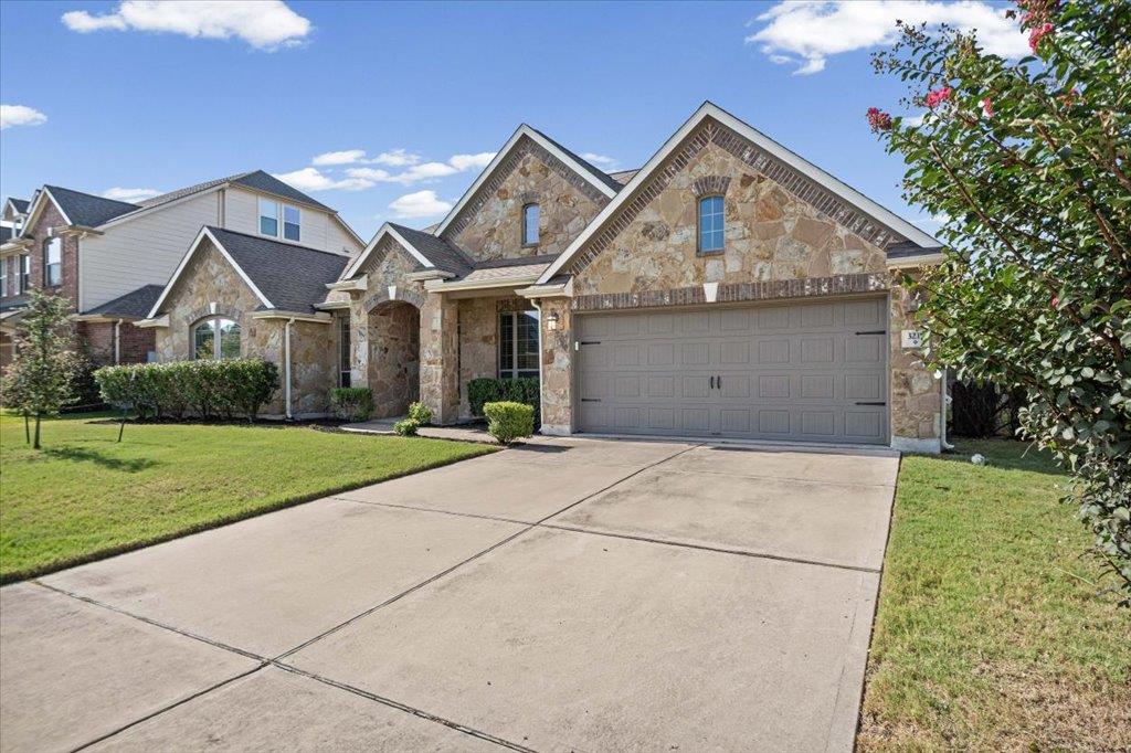 3217 Falconers WAY