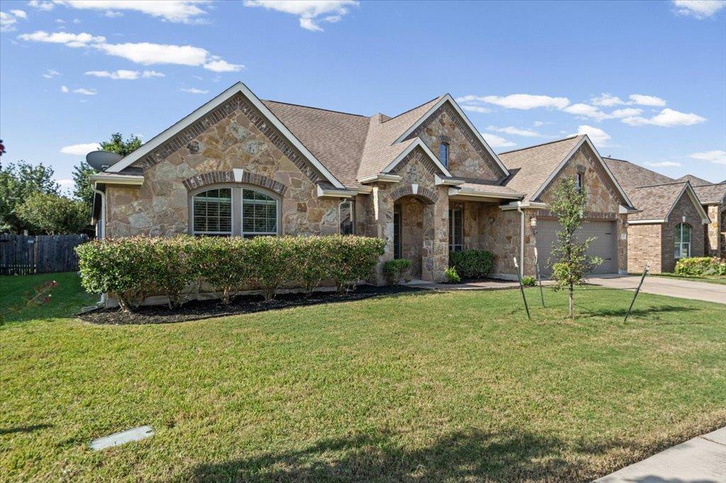 3217 Falconers WAY