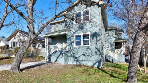 Photo of 2206 Pennsylvania Ave #A, Austin, TX 78702 (MLS # 8237537)