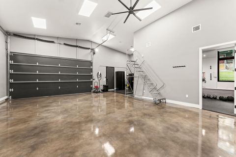 Tiny photo for 1501 E Lakeland DR, Austin, TX 78732 (MLS # 2183880)