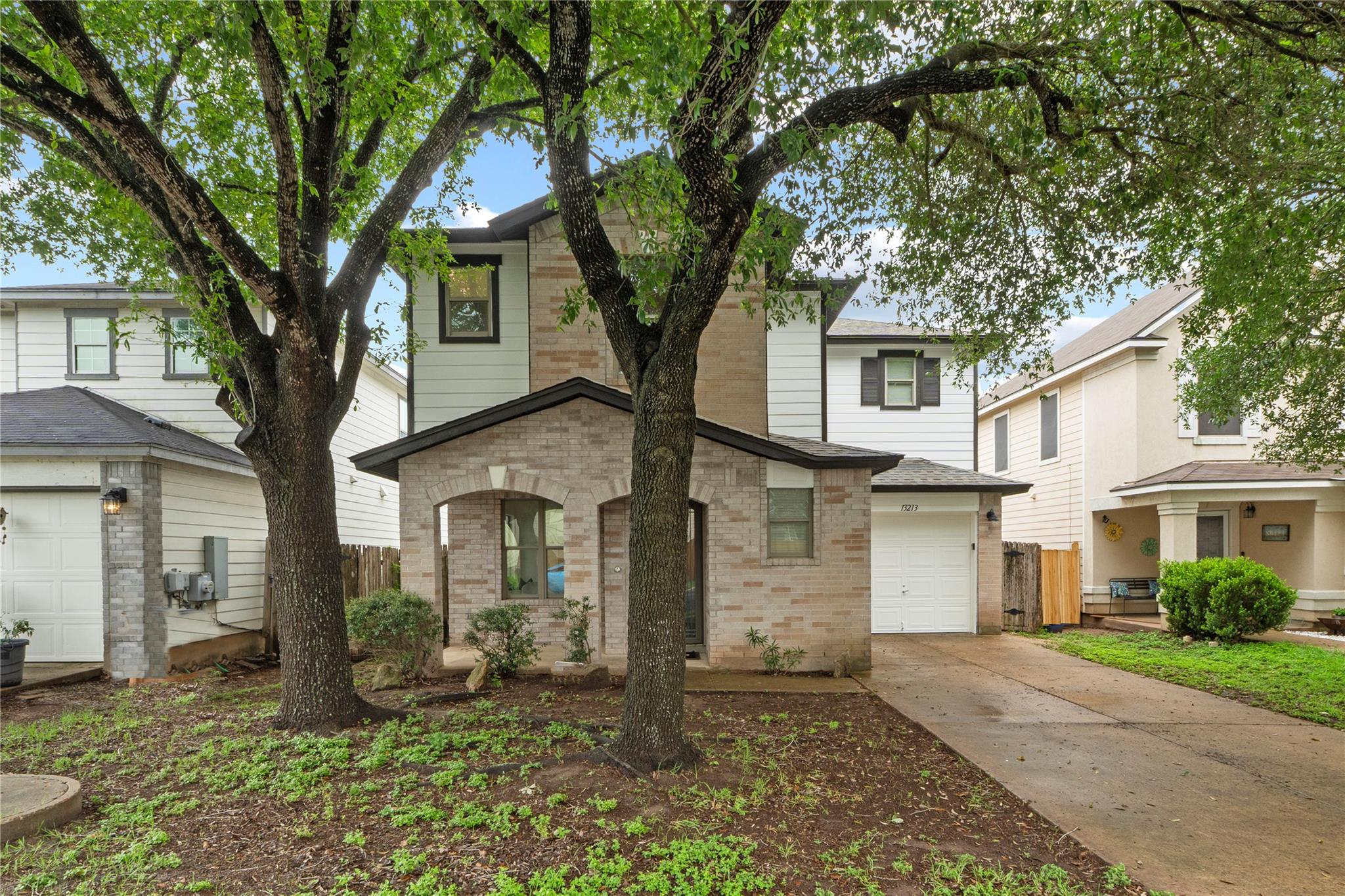 13213 Sea Biscuit DR