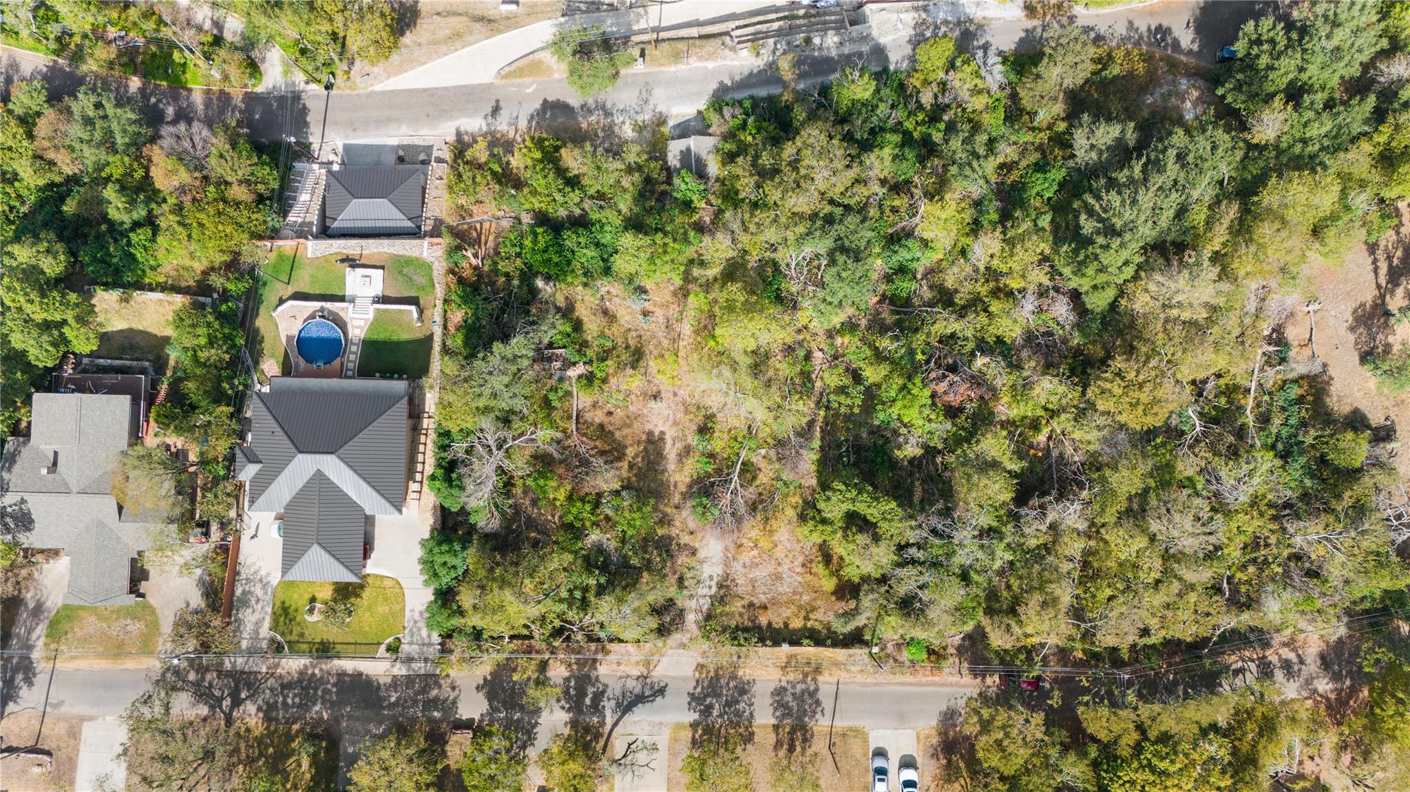 TBA E Lakeshore DR