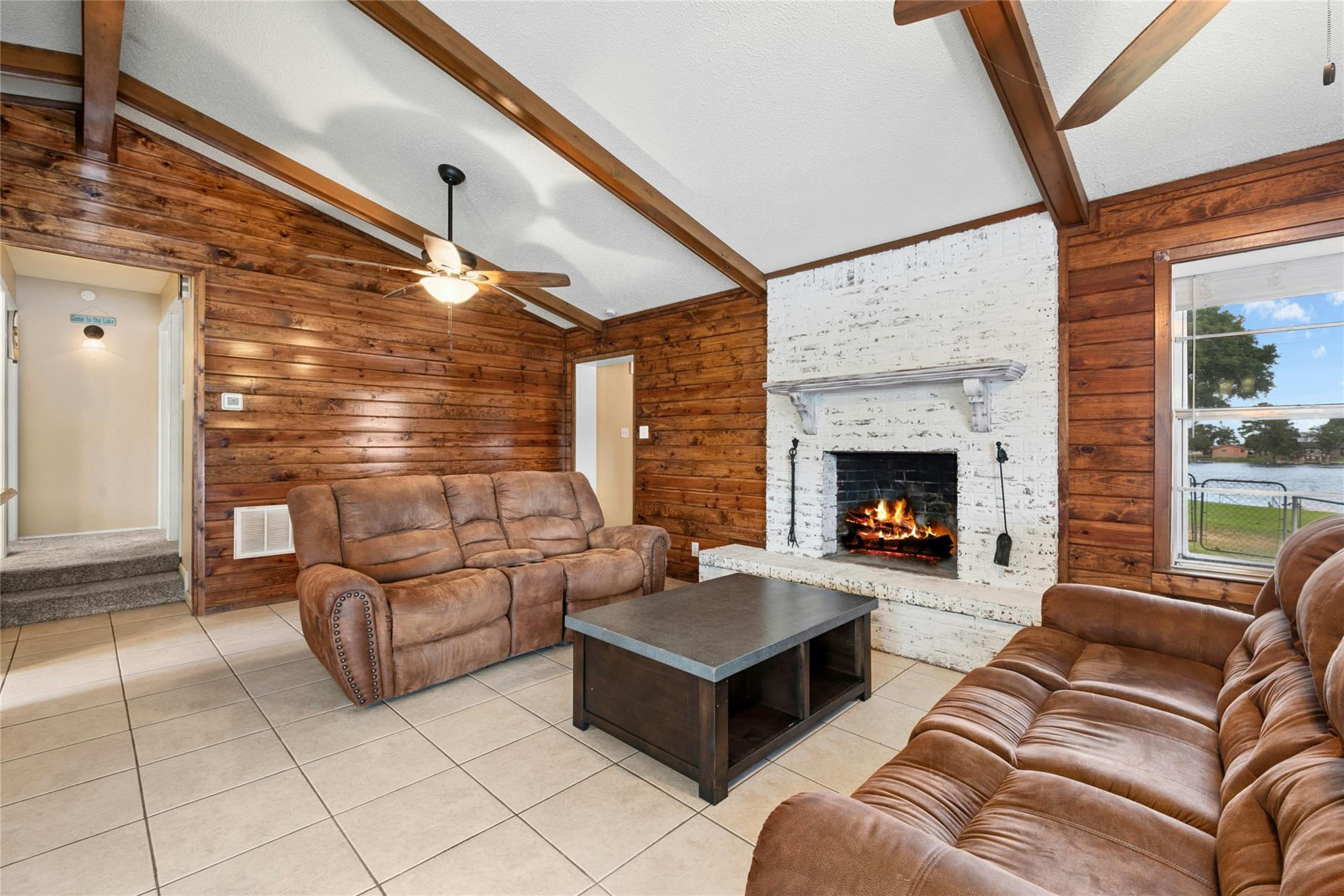 110 Island Lodges LN