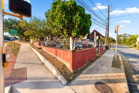 Tiny photo for 2900 Webberville RD, Austin, TX 78702 (MLS # 2307904)