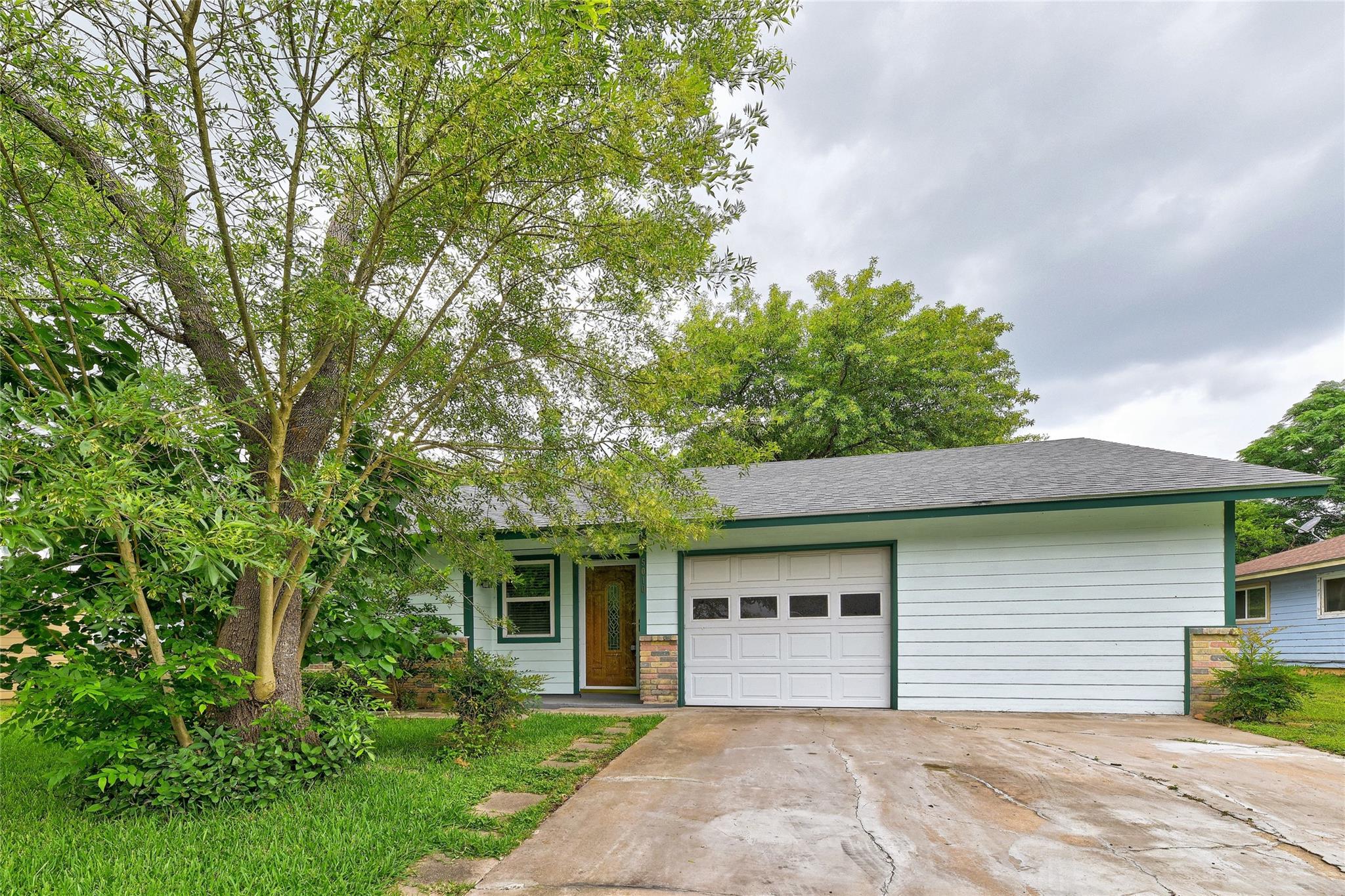 Photo 1 of 25 — 5010 Joshua CT, Austin, TX 78744