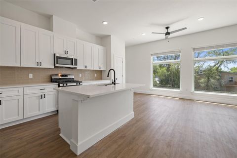 Tiny photo for 1811 Webberville RD #1305, Austin, TX 78721 (MLS # 7923871)