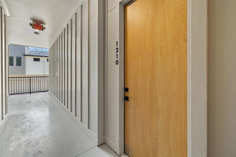 Tiny photo for 1811 Webberville RD #1305, Austin, TX 78721 (MLS # 7923871)