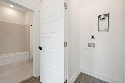 Tiny photo for 1811 Webberville RD #1305, Austin, TX 78721 (MLS # 7923871)