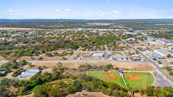 AVE S, MARBLE FALLS, TX 78654 - Image 0500a209296b5fbc1abcd474f43f78ae/803910892