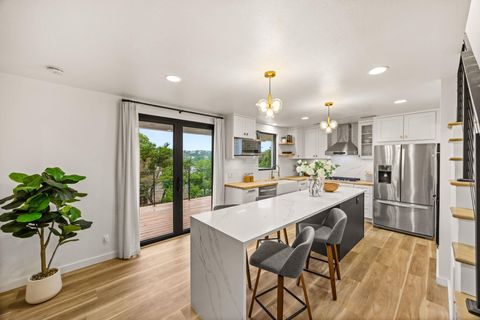 Tiny photo for 3704 Laurel Ledge LN, Austin, TX 78731 (MLS # 8131305)