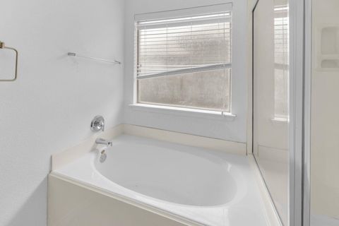 Tiny photo for 12213 Prairie Glen CT, Del Valle, TX 78617 (MLS # 8299358)