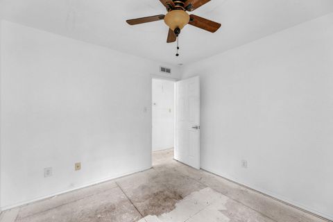 Tiny photo for 12213 Prairie Glen CT, Del Valle, TX 78617 (MLS # 8299358)