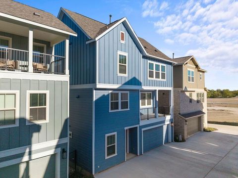 Photo of 6307 Stockman DR #4, Austin, TX 78747 (MLS # 3512014)