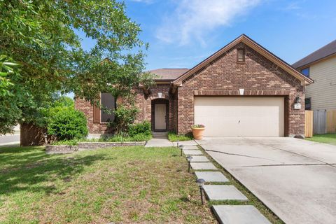366 Matthews LN Kyle TX 78640