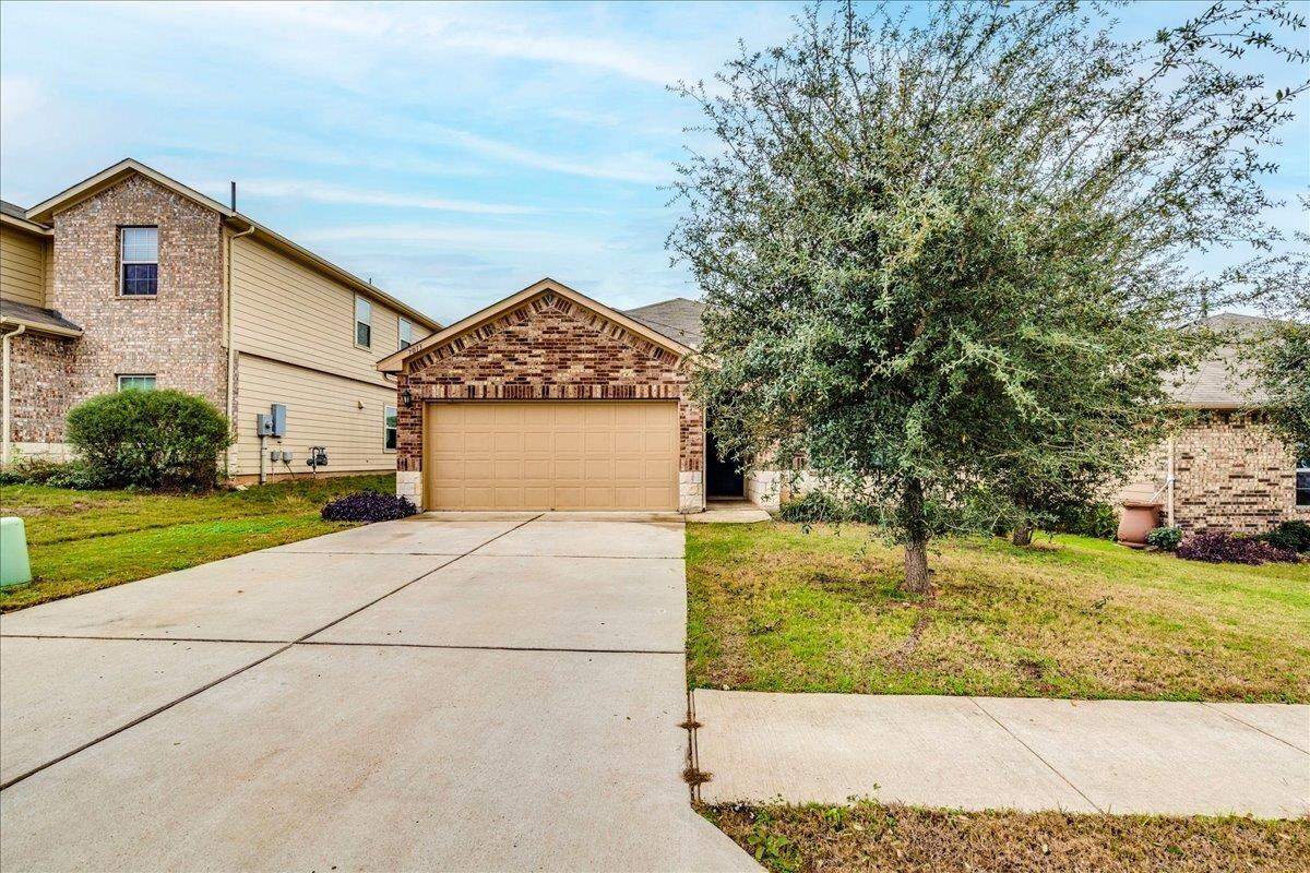 7013 Loretta White Lane