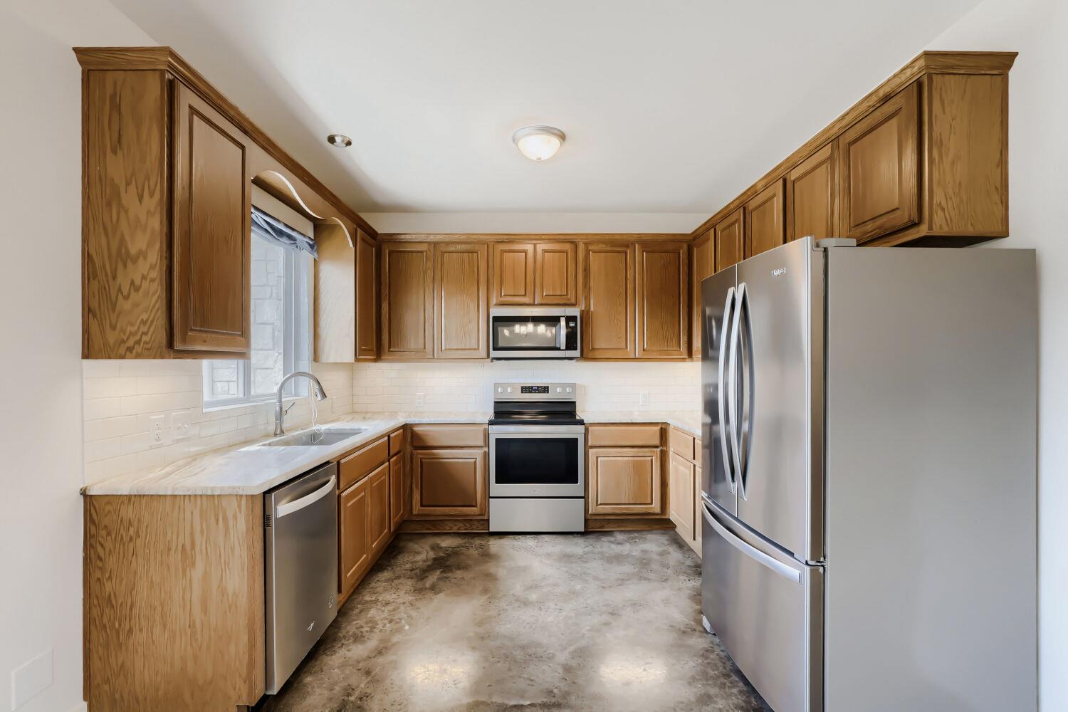 20401 Siesta Shores DR