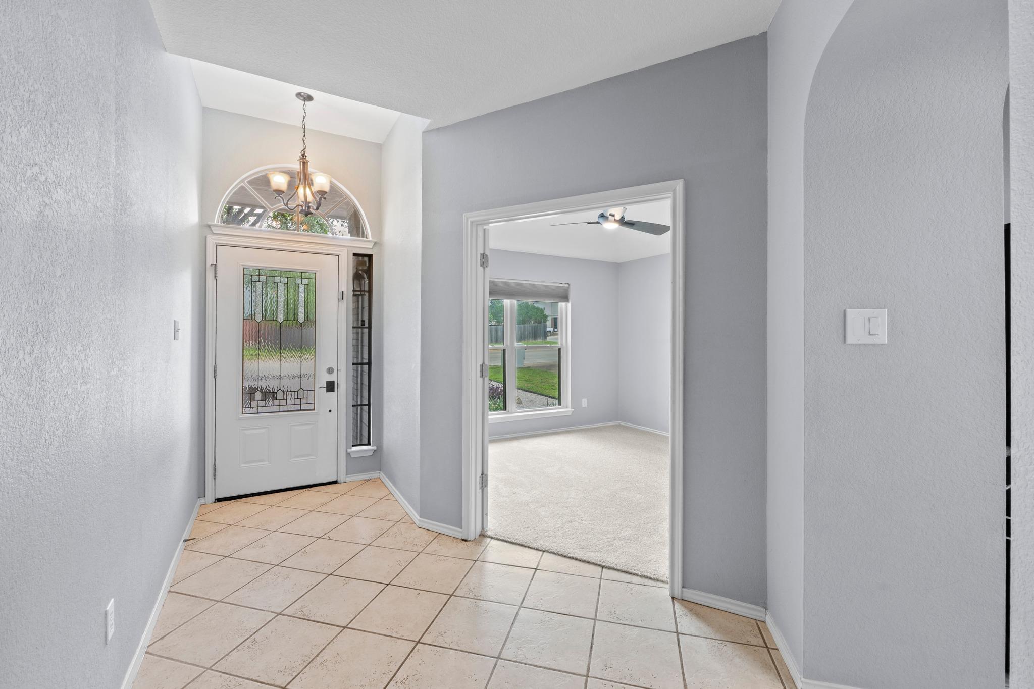 1402 Highland DR