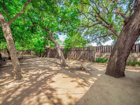 Tiny photo for 1159 Navasota ST, Austin, TX 78702 (MLS # 7269981)