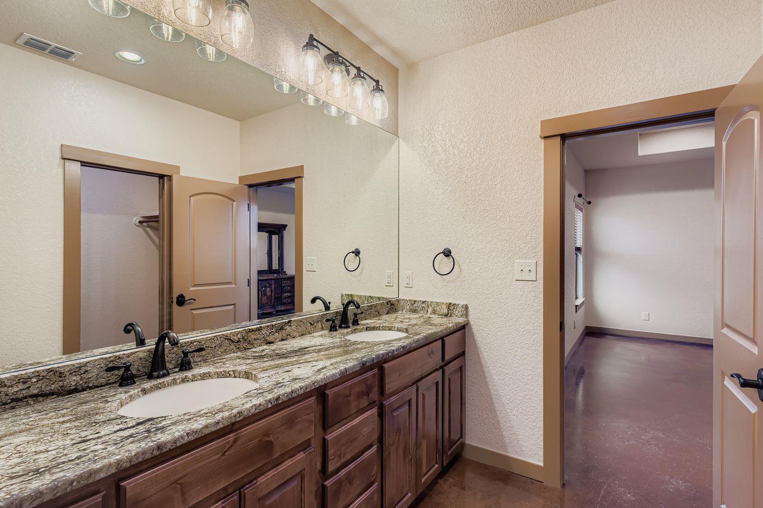 Georgetown, Texas 78626, United States, 3 Bedrooms Bedrooms, ,3 BathroomsBathrooms,Residential,Active,252687