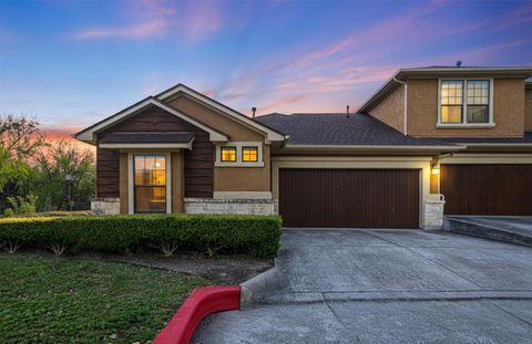 6705 Covered Bridge DR 8 Austin TX 78736